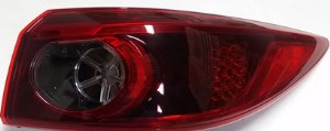 MAZDA 3 ФОНАРЬ ЗАДН ВНЕШН ПРАВ ДИОД (СЕДАН) (MZX0313-742-R)